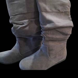 St. John's Bay Gray Slouch Boots New No Box